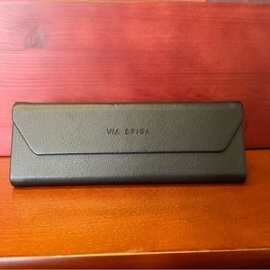 Via Spiga Trifold Black Eyeglass Case